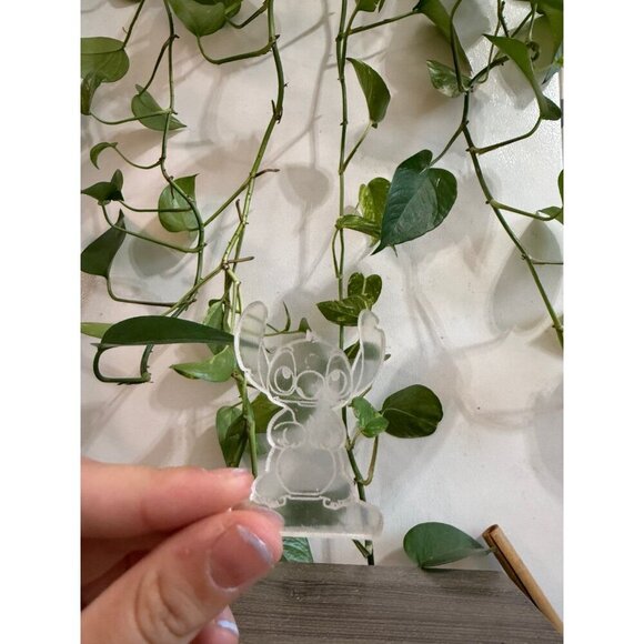 Acrylic small stitch decor - Picture 3 of 7